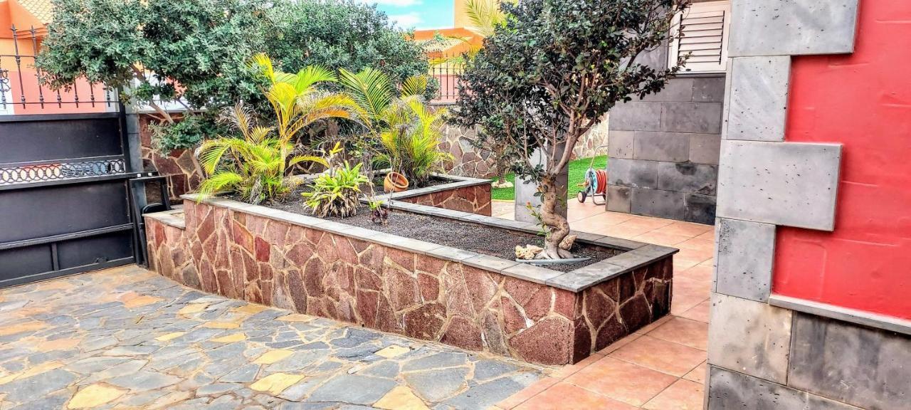 Casa Madriu, Villa De Lujo En Zona Residencial Corralejo Luaran gambar