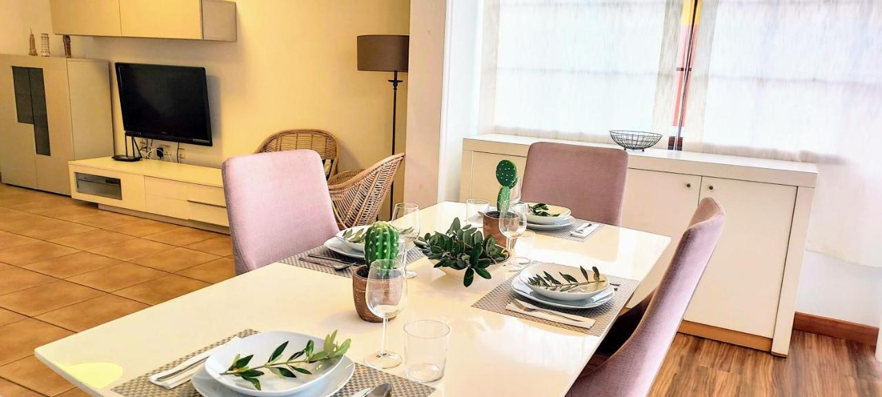 Casa Madriu, Villa De Lujo En Zona Residencial Corralejo Luaran gambar