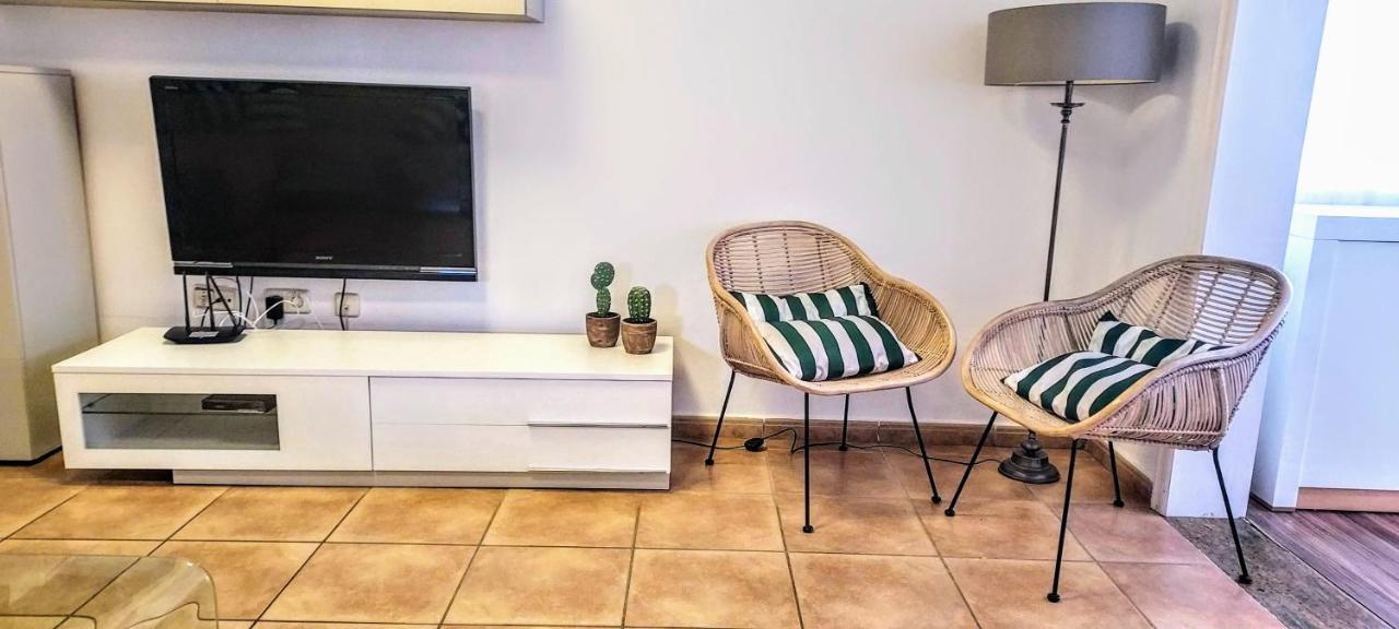 Casa Madriu, Villa De Lujo En Zona Residencial Corralejo Luaran gambar